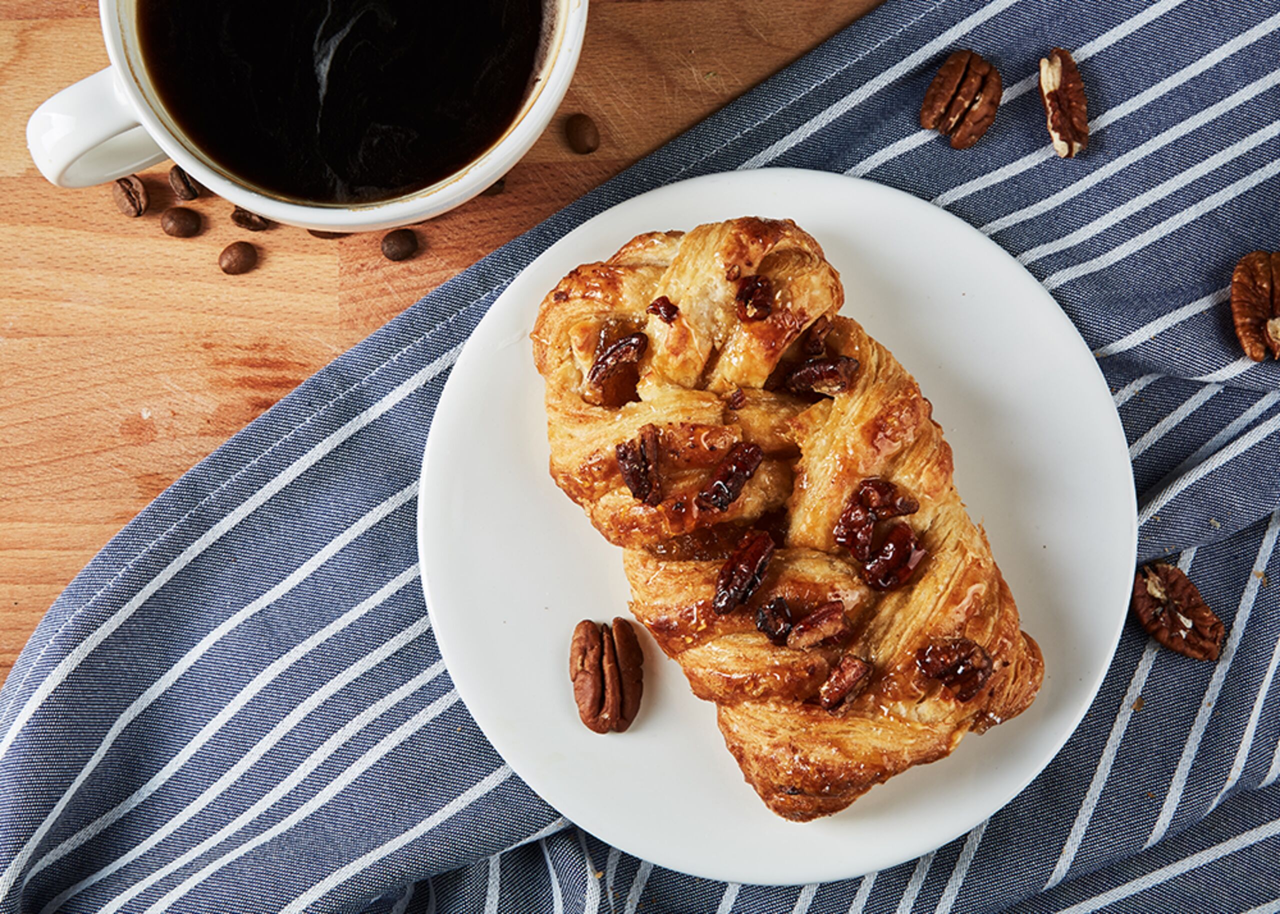 6239 Schulstad Maple Pecan Plait with Coffee