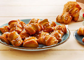 5388 Pretzel Nuggets for Snacking