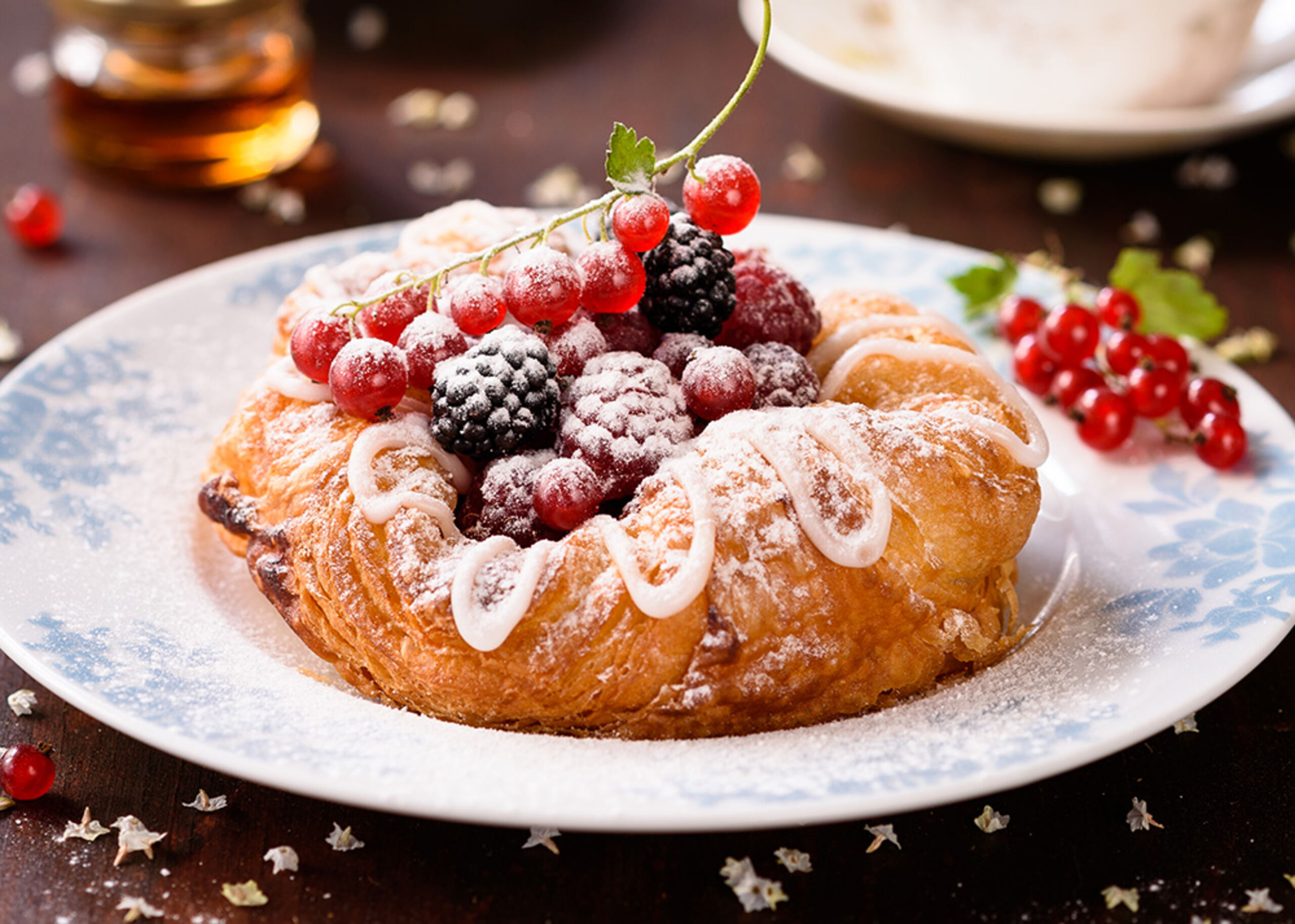 6103 Schulstad Raspberry Crown Danish with Seasonal Berries