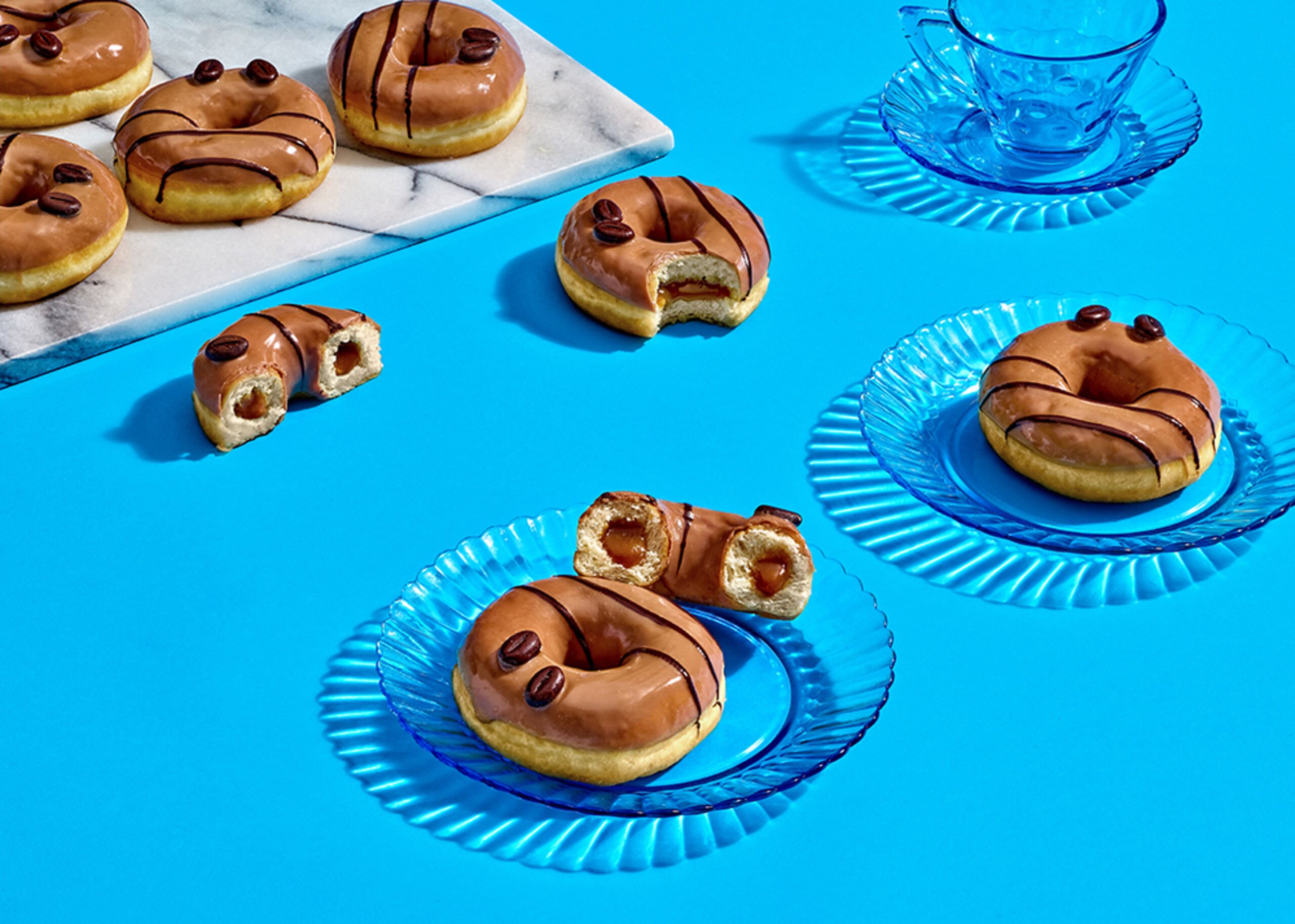 228287 Schulstad Cappuccino Filled Ring Donuts