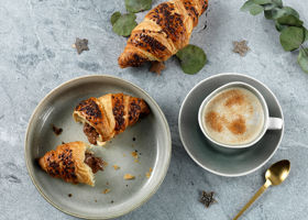 21821500 Schulstad Chocolate Hazelnut Croissants with Cappuccino