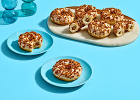 228289 Schulstad Cookie Butter Filled Ring Donuts Animation