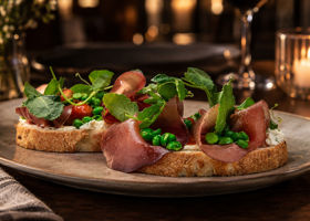 7712 Beef Bresaola Bruschetta Appetizer