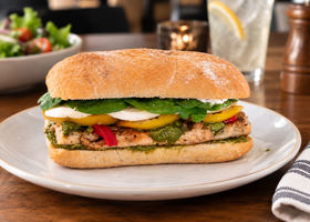 222448 Pesto Chicken Sandwich