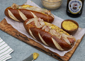 5080 Oktoberfest Dogs