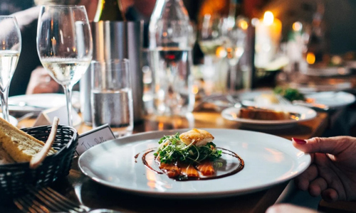 Customers Value Full Service Restaurants over Quick Service Restaurants.jpg