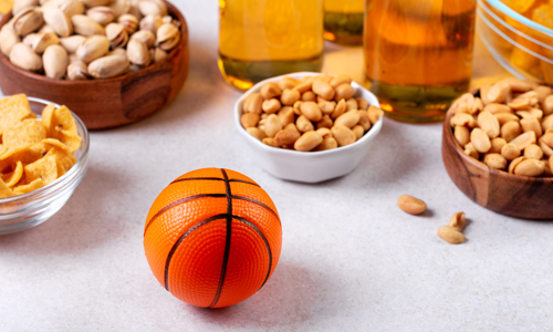 March Madness is Bringing Fans Back to Bars and Restaurants.jpg