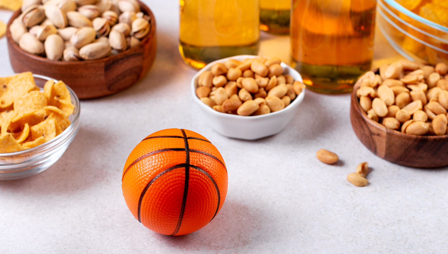 March Madness is Bringing Fans Back to Bars and Restaurants.jpg